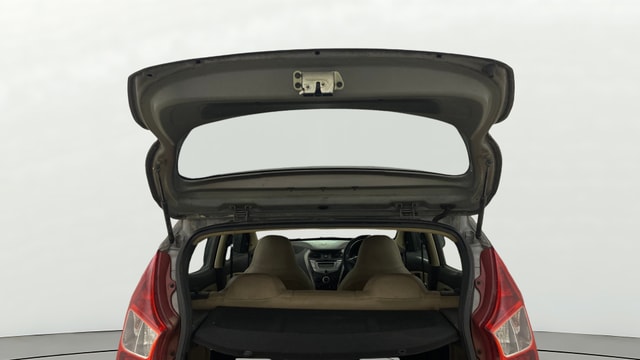 View Hyundai EON Image 16 Used Hyundai EON Image 16