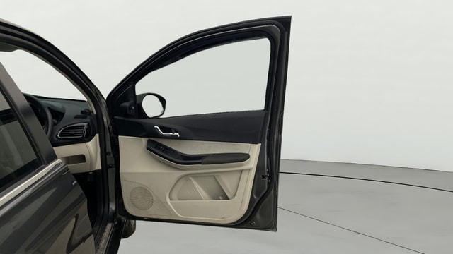 View Tata Tigor Image 45 Used Tata Tigor Image 45