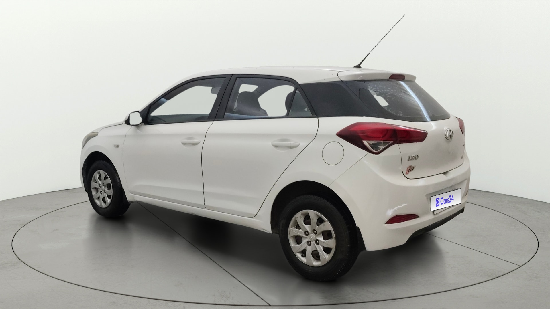 View 2015 Hyundai Elite i20 Magna 1.2 Image 2 Used 2015 Hyundai Elite i20 Magna 1.2 Image 2