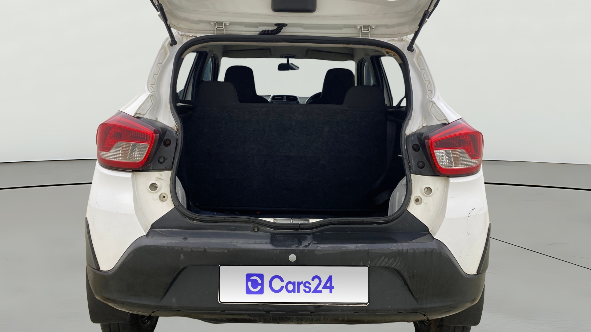View 2017 Renault Kwid RXL 1.0 AMT BS IV Image 36 Used 2017 Renault Kwid RXL 1.0 AMT BS IV Image 36