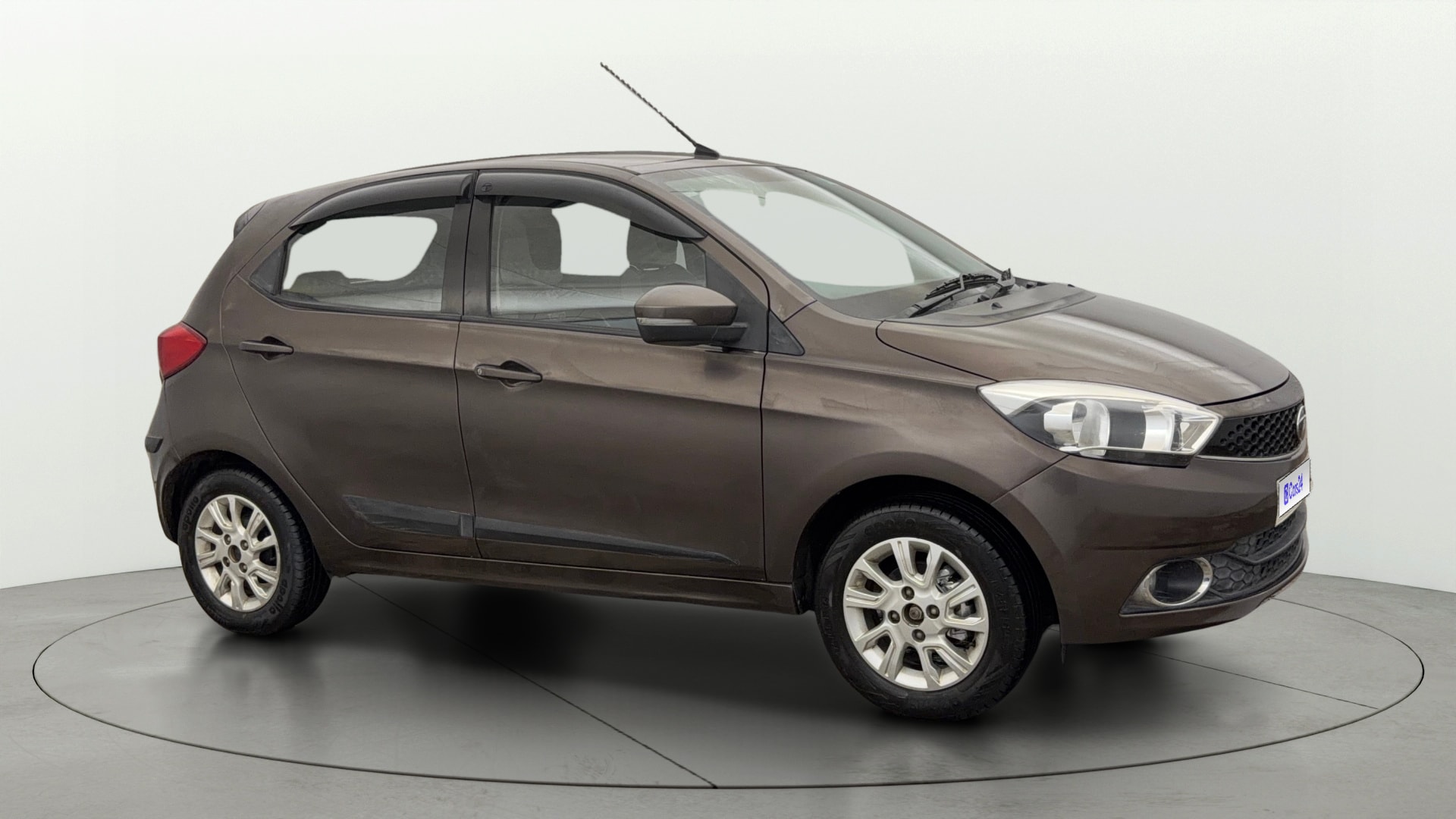 View 2017 Tata Tiago Revotorq XB Image 21 Used 2017 Tata Tiago Revotorq XB Image 21