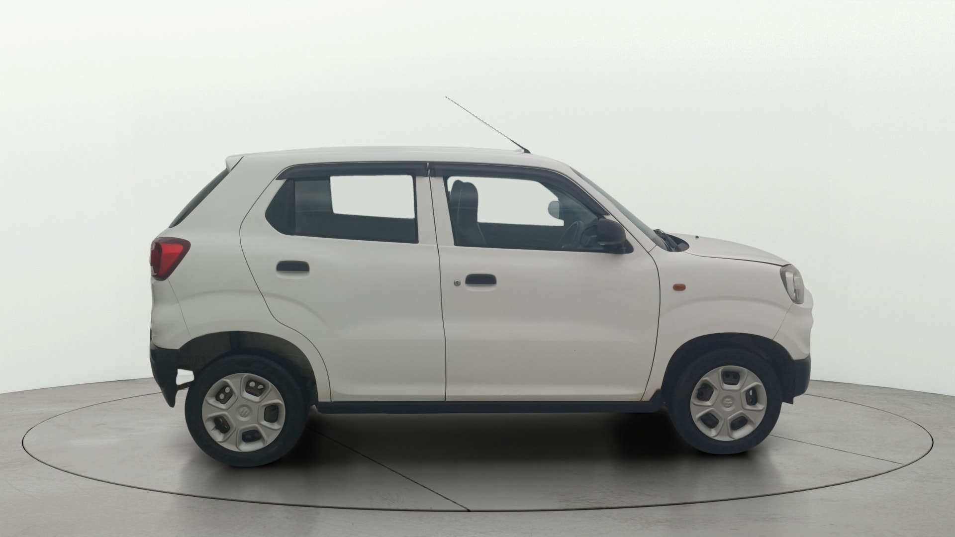 Used 2022 Maruti Suzuki 1000 Used 2022 Maruti Suzuki 1000