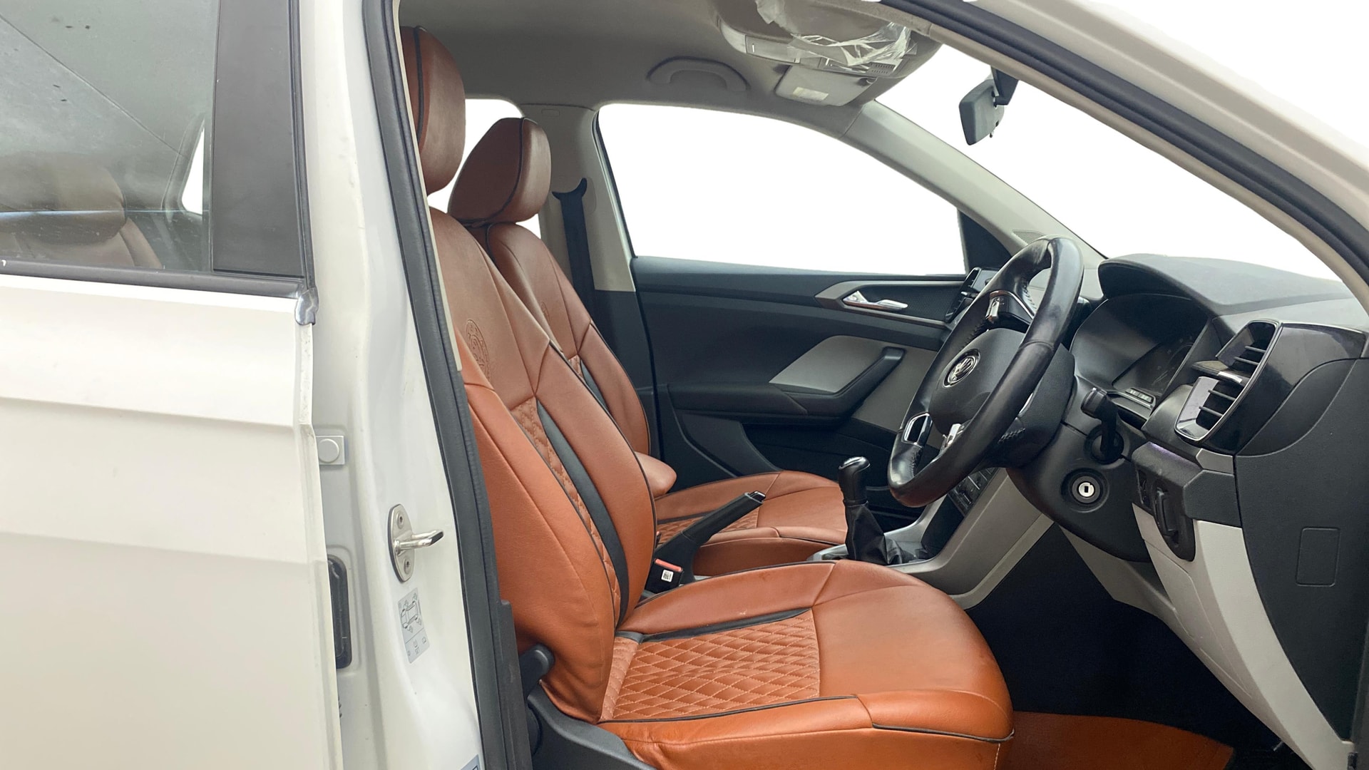 View 2022 Skoda Kushaq Ambition 1.0 TSI MT Image 18 Used 2022 Skoda Kushaq Ambition 1.0 TSI MT Image 18