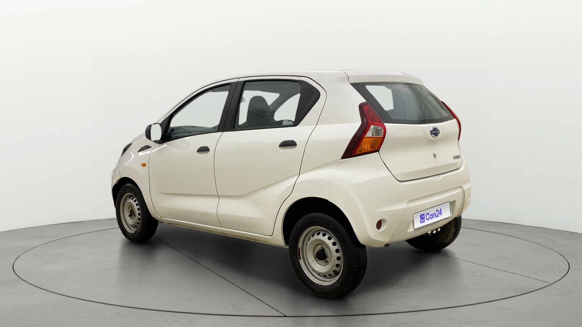 View 2021 Datsun Redi GO A Image 2 Used 2021 Datsun Redi GO A Image 2
