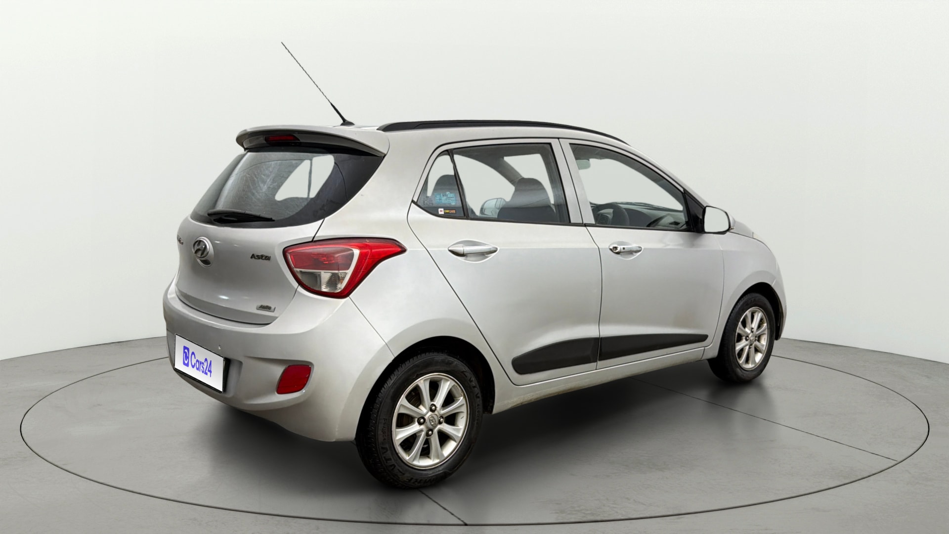 Used 2015 Hyundai Grand i10 Used 2015 Hyundai Grand i10