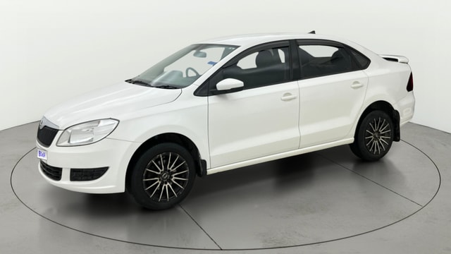 View Skoda Rapid Image 34 Used Skoda Rapid Image 34