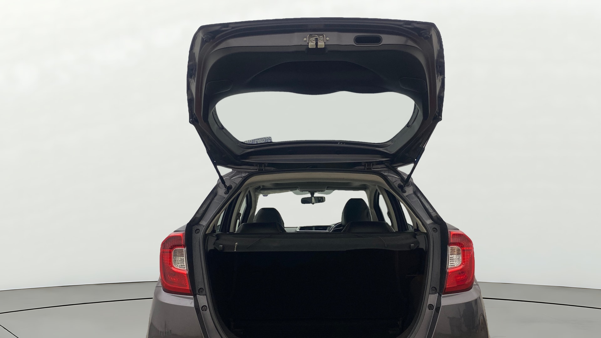 View 2019 Honda WR-V S MT Diesel Edge Edition Image 16 Used 2019 Honda WR-V S MT Diesel Edge Edition Image 16