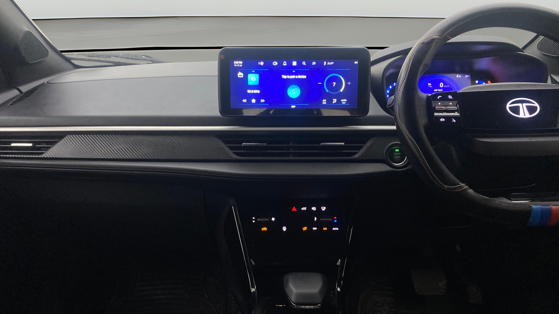 View 2024 Tata Nexon Revotron XE Image 17 Used 2024 Tata Nexon Revotron XE Image 17