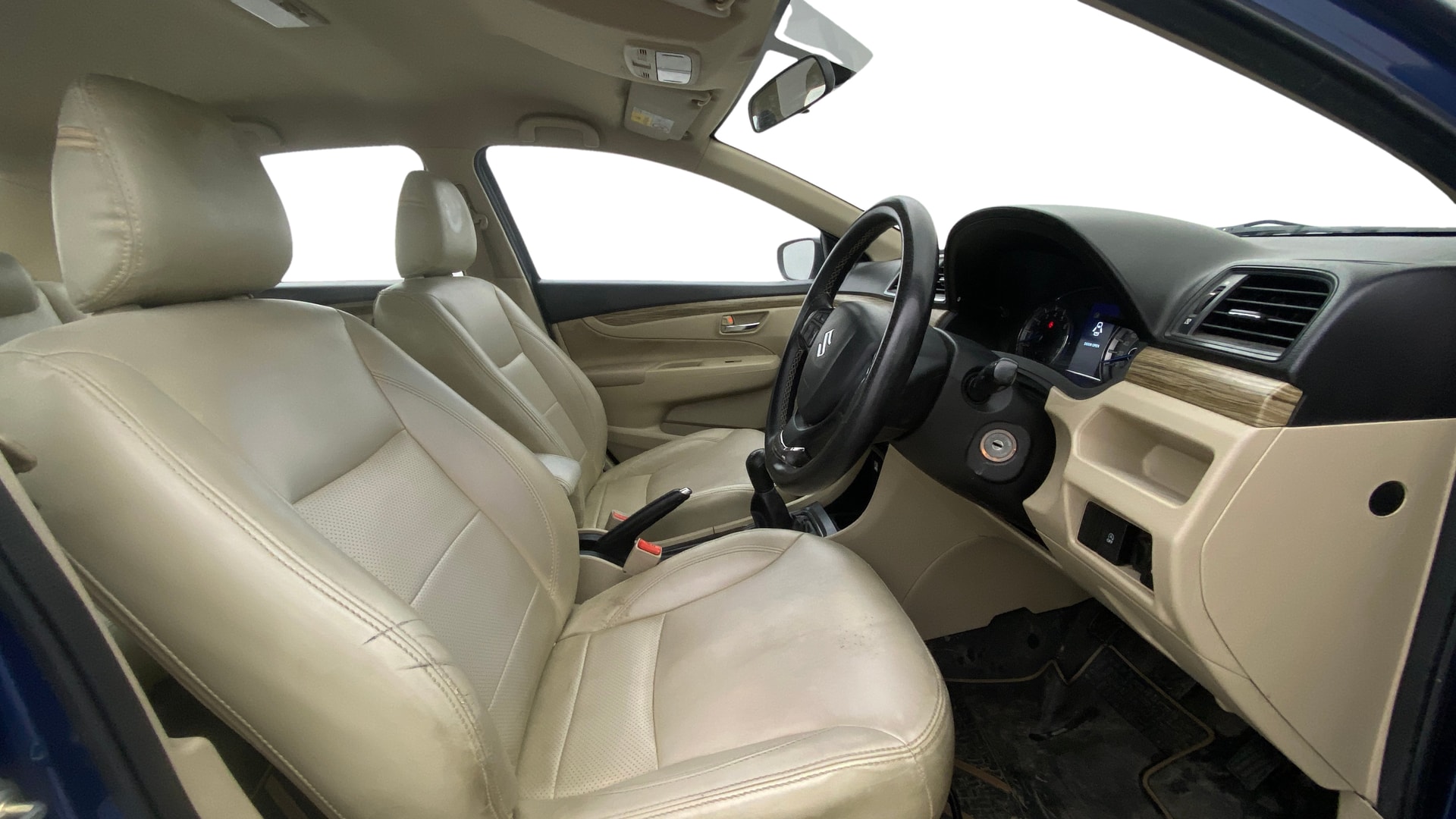 View 2021 Maruti Suzuki 1000 Base Variant Image 25 Used 2021 Maruti Suzuki 1000 Base Variant Image 25