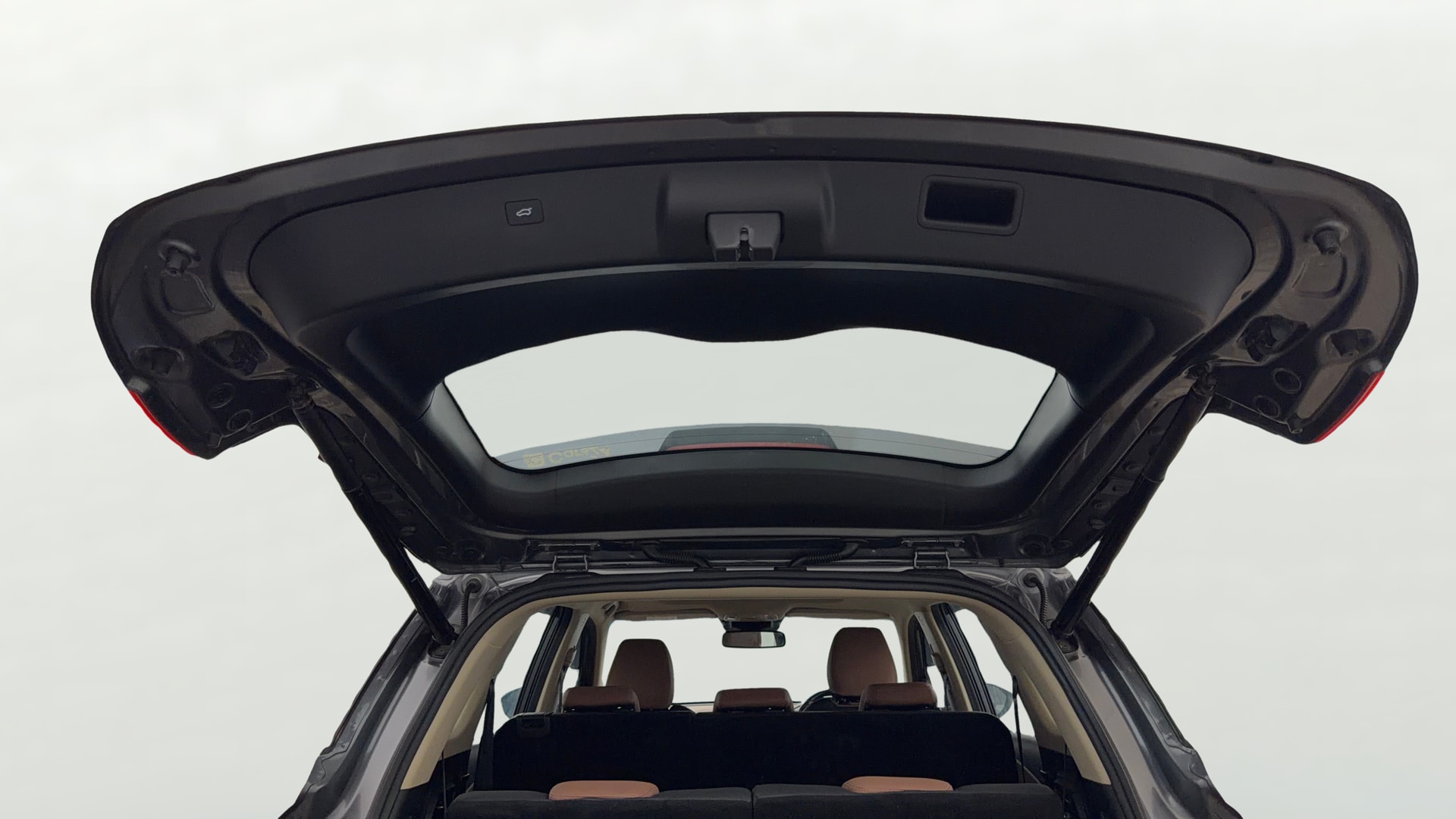 View 2024 MG Hector Plus Savvy Pro 7 Seater CVT Petrol Image 33 Used 2024 MG Hector Plus Savvy Pro 7 Seater CVT Petrol Image 33