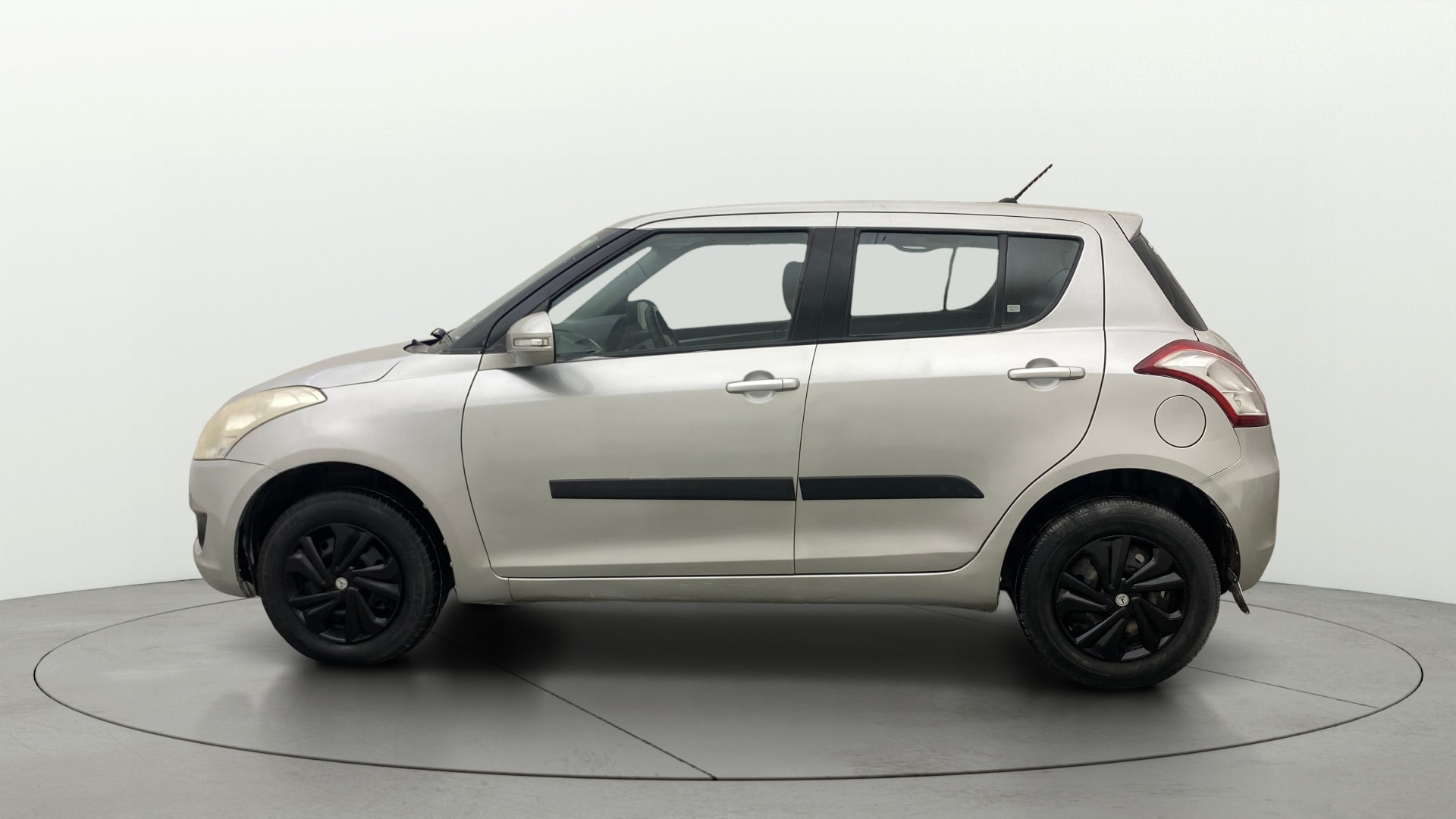 View 2013 Maruti Suzuki 1000 Base Variant Image 5 Used 2013 Maruti Suzuki 1000 Base Variant Image 5