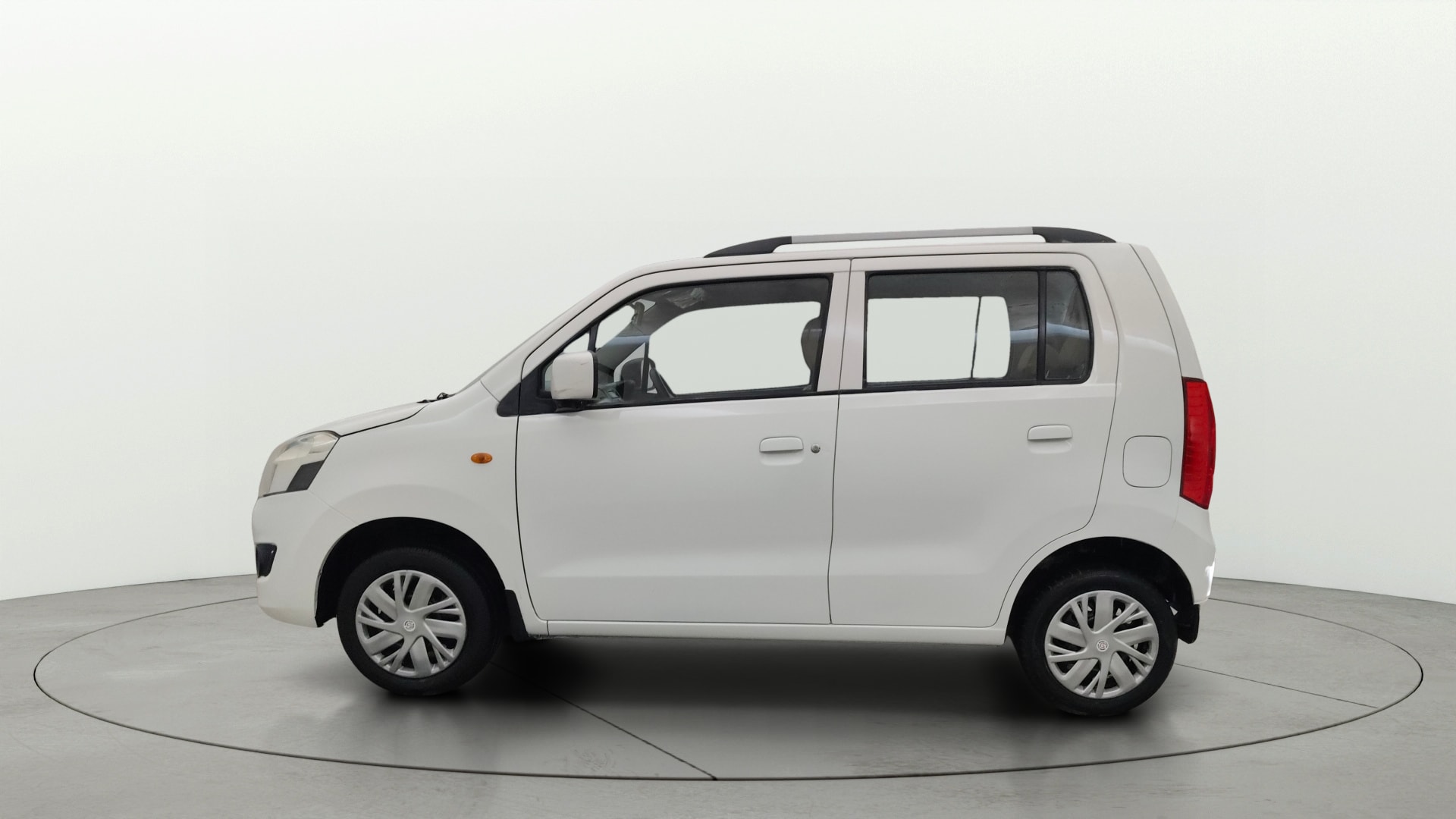 Used 2017 Maruti Suzuki 1000 Used 2017 Maruti Suzuki 1000