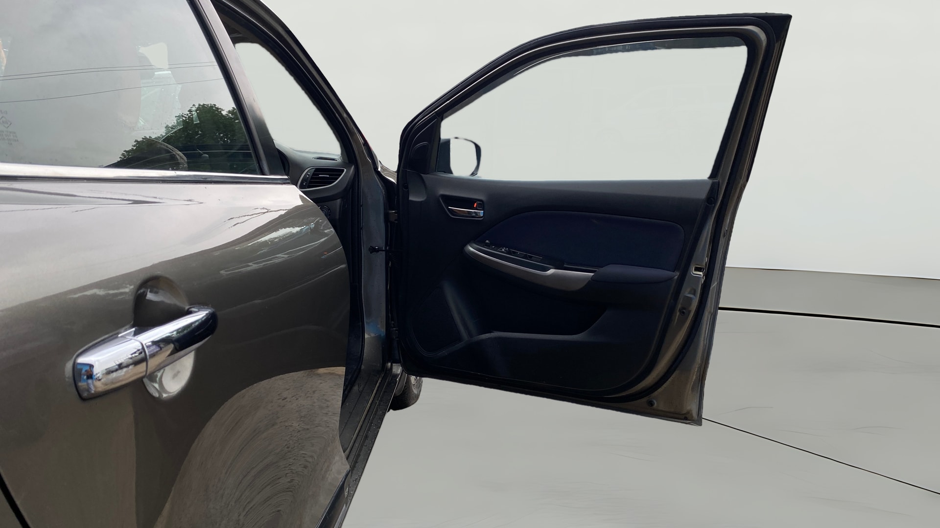 View 2020 Maruti Suzuki 1000 Base Variant Image 45 Used 2020 Maruti Suzuki 1000 Base Variant Image 45