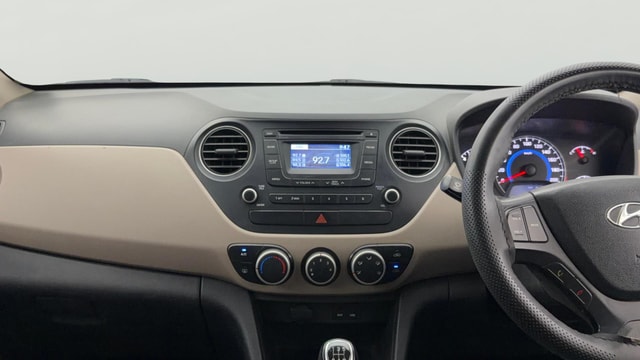 View Hyundai Grand i10 Image 17 Used Hyundai Grand i10 Image 17