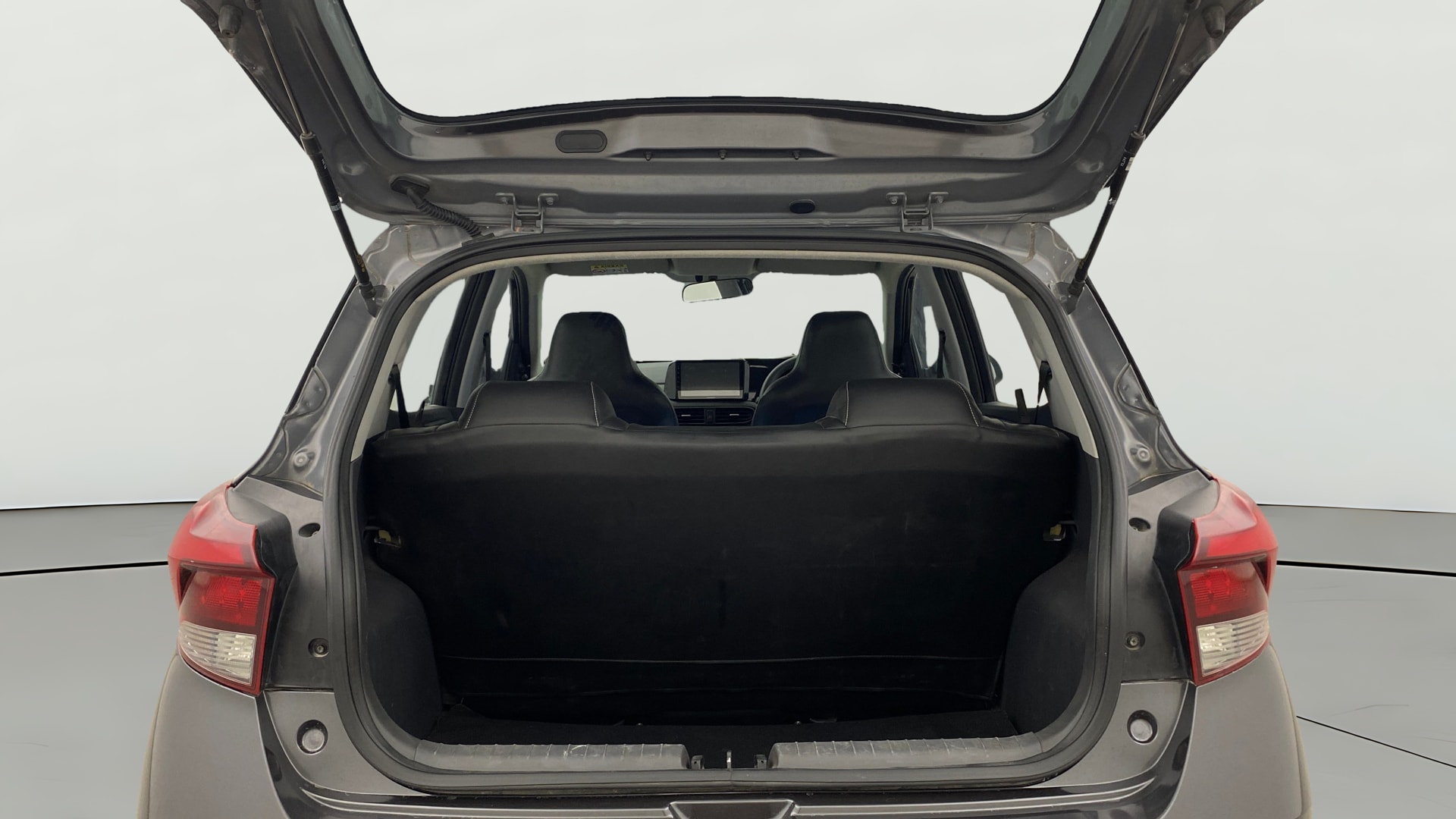 View 2023 Hyundai Grand i10 Nios Era Petrol Image 37 Used 2023 Hyundai Grand i10 Nios Era Petrol Image 37