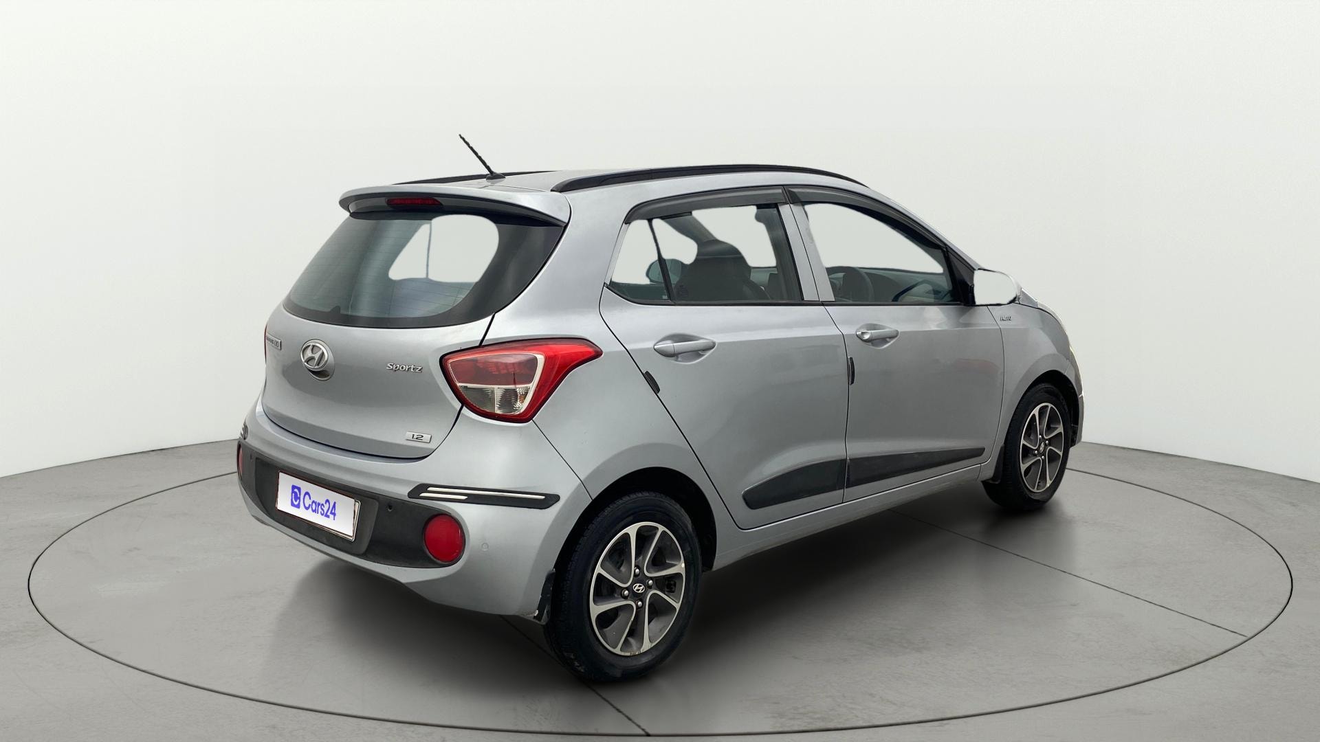 View 2019 Hyundai Grand i10 1.2 Sportz AT Petrol Image 44 Used 2019 Hyundai Grand i10 1.2 Sportz AT Petrol Image 44