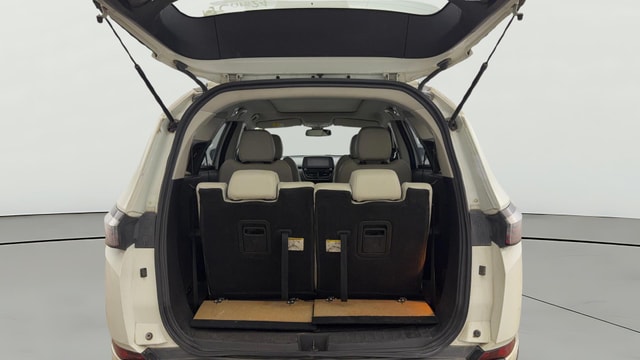 View Tata Safari Image 43 Used Tata Safari Image 43