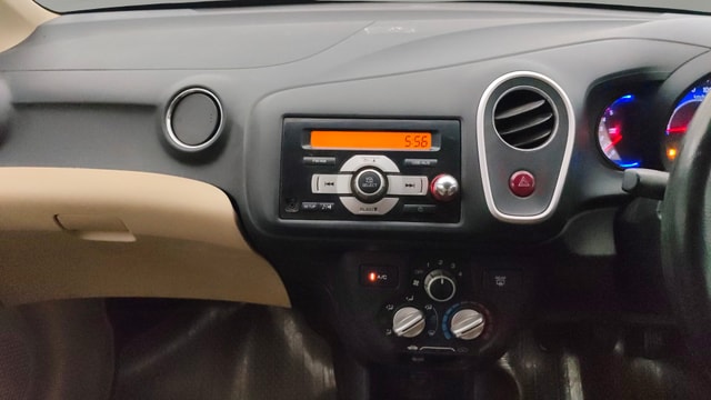View Honda Mobilio Image 17 Used Honda Mobilio Image 17