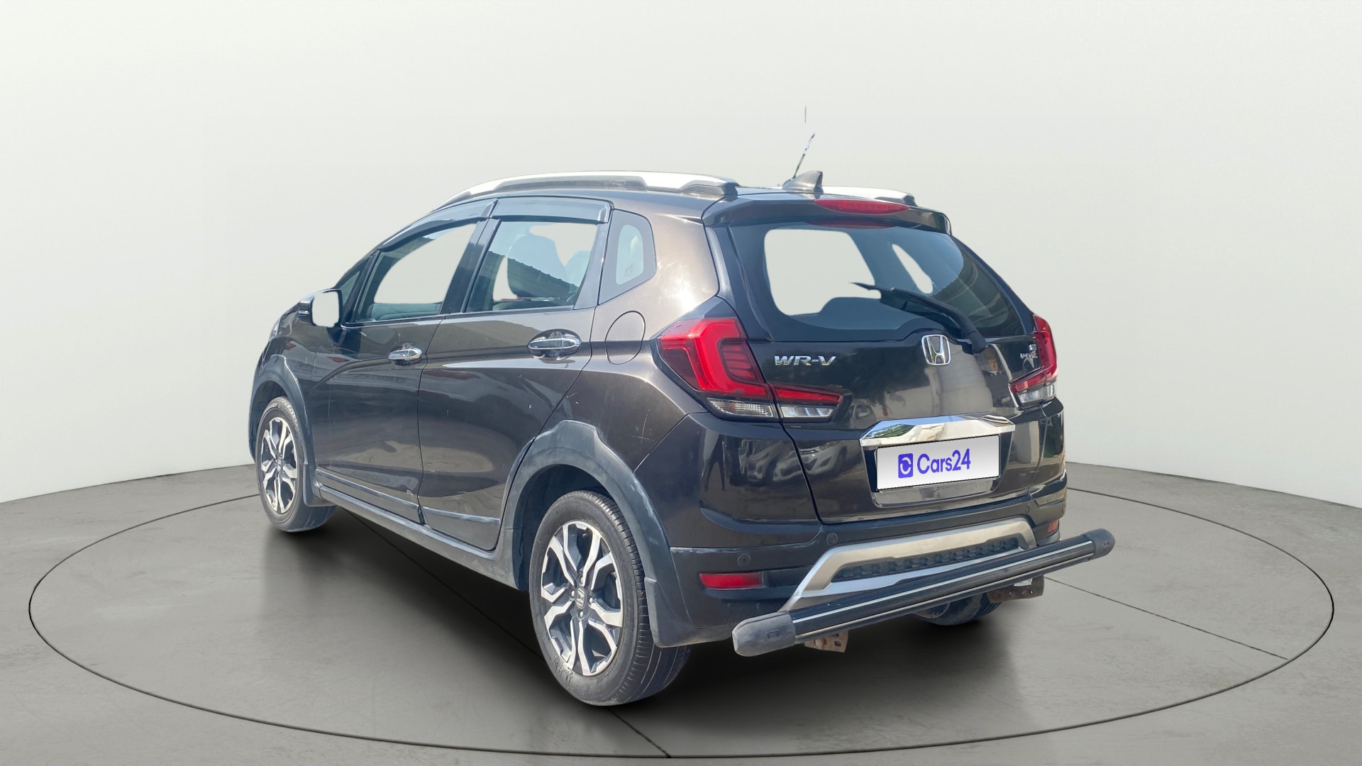 View 2020 Honda WR-V S MT Diesel Edge Edition Image 2 Used 2020 Honda WR-V S MT Diesel Edge Edition Image 2