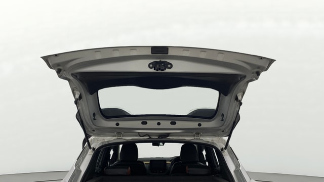View Renault Kiger Image 16 Used Renault Kiger Image 16