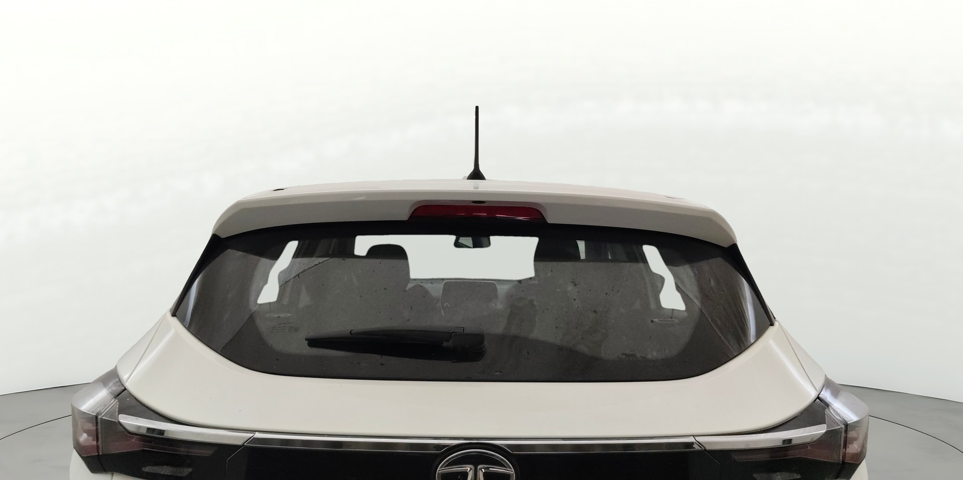 View 2020 Tata Harrier XE Image 5 Used 2020 Tata Harrier XE Image 5