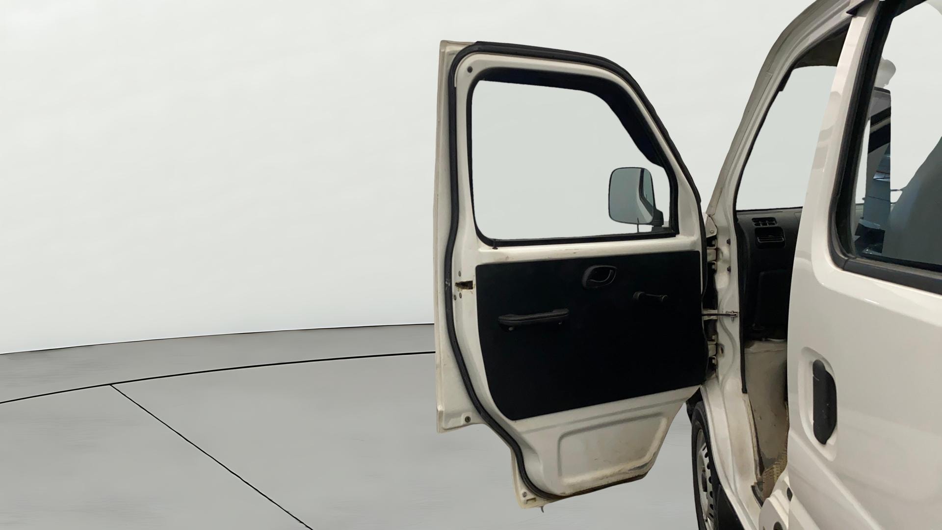 View 2023 Maruti Suzuki 1000 Base Variant Image 30 Used 2023 Maruti Suzuki 1000 Base Variant Image 30
