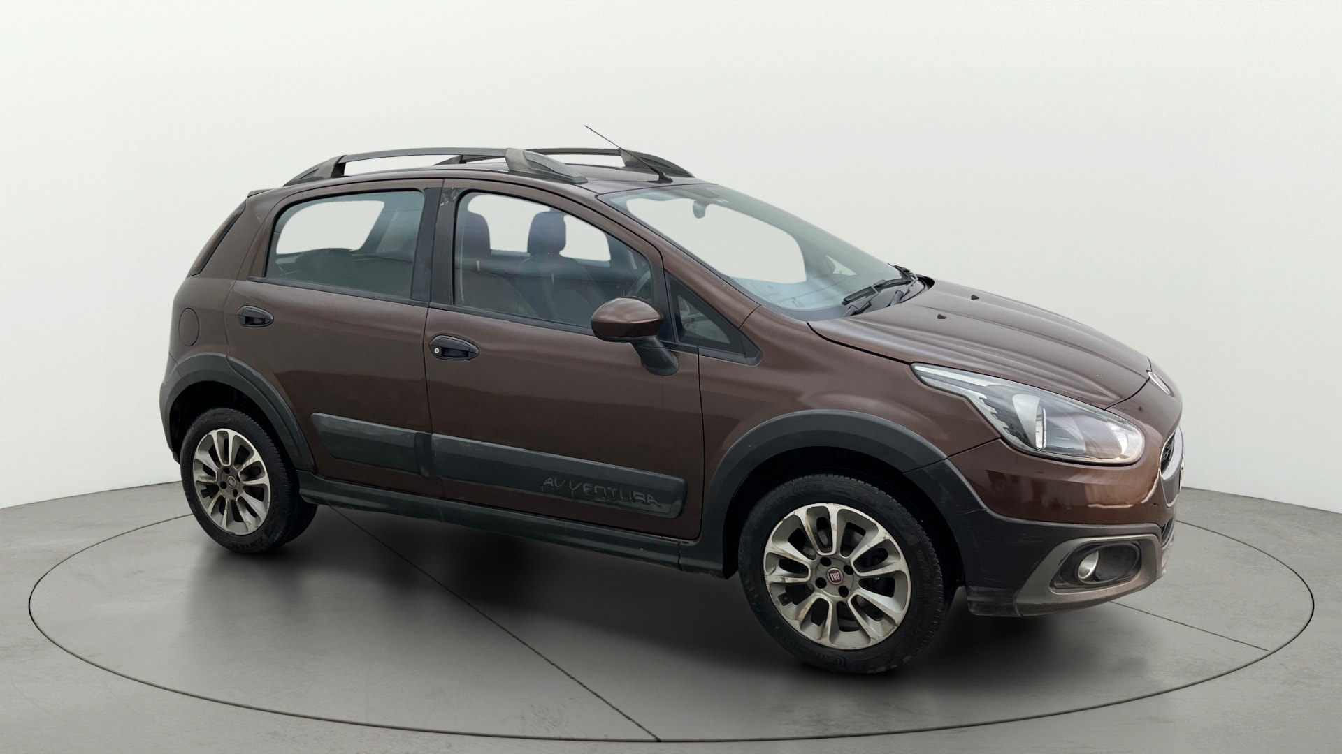 View 2015 Fiat Avventura Emotion 1.3L MULTIJET Diesel Image 35 Used 2015 Fiat Avventura Emotion 1.3L MULTIJET Diesel Image 35