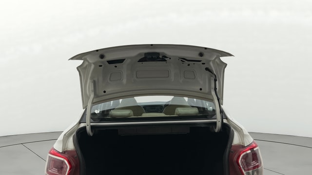 View Hyundai Xcent Image 16 Used Hyundai Xcent Image 16