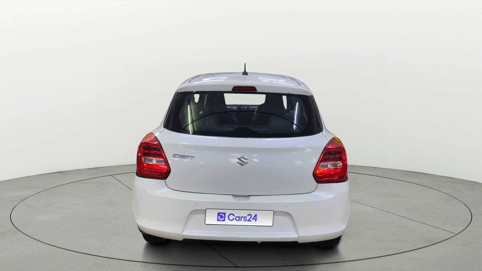 View 2022 Maruti Suzuki 1000 Base Variant Image 4 Used 2022 Maruti Suzuki 1000 Base Variant Image 4