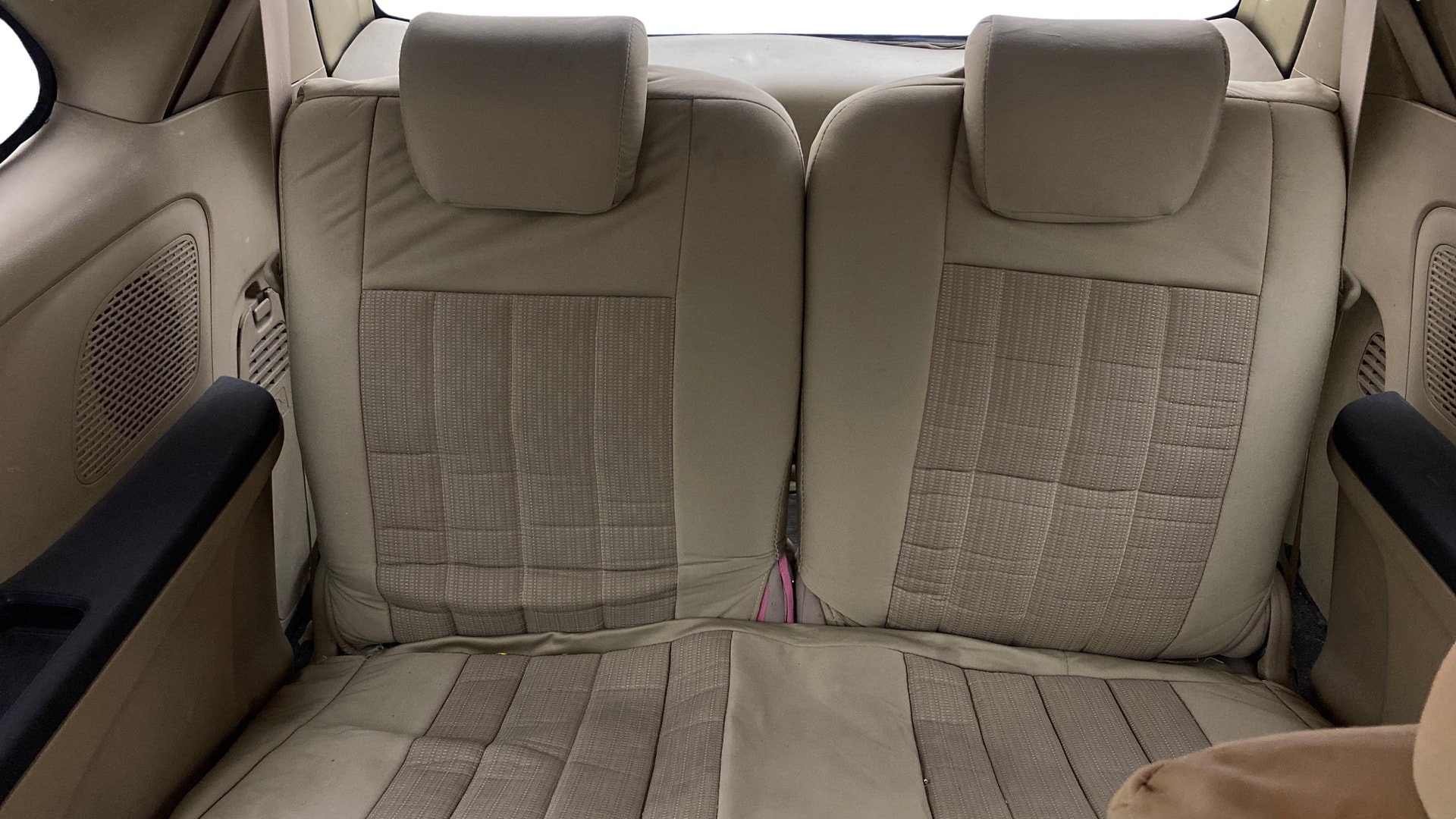 View 2015 Honda Mobilio E Diesel Image 13 Used 2015 Honda Mobilio E Diesel Image 13