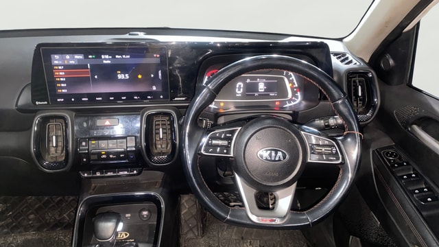 View Kia Sonet Image 21 Used Kia Sonet Image 21