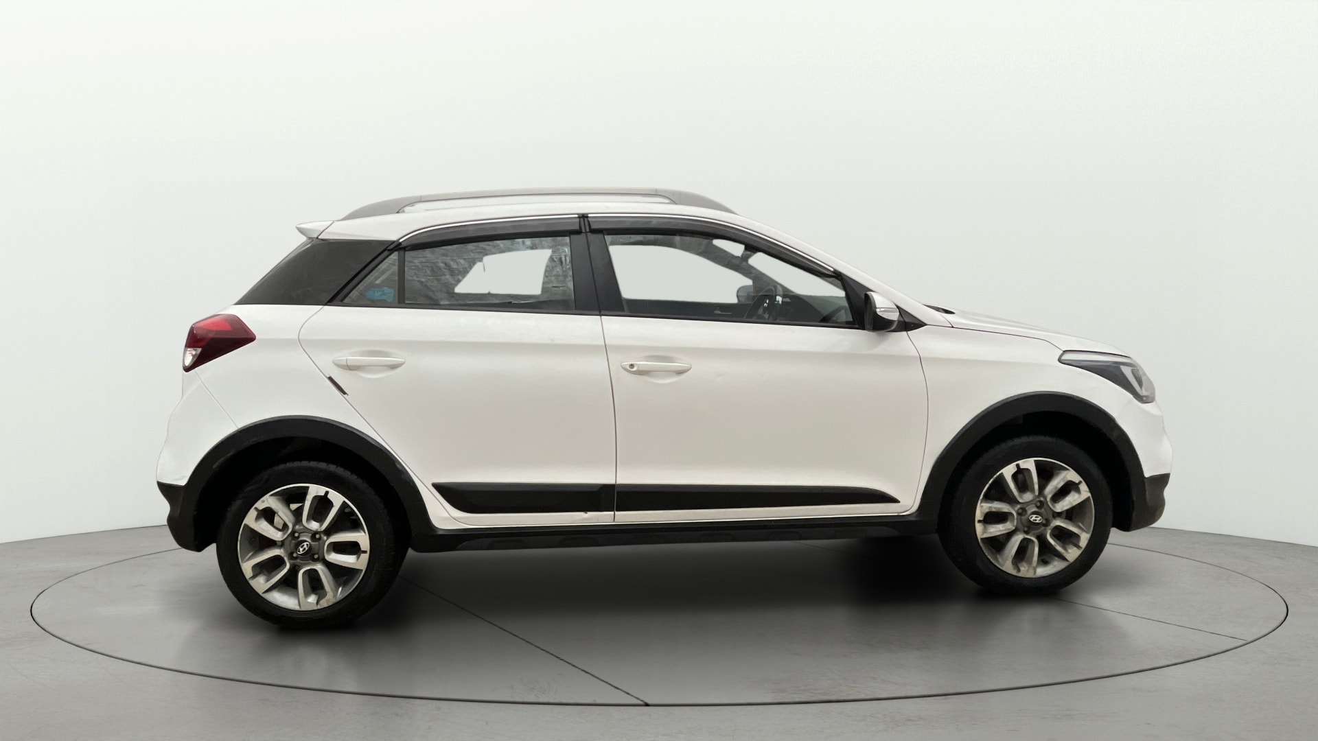 View 2019 Hyundai i20 Active 1.2 S Image 8 Used 2019 Hyundai i20 Active 1.2 S Image 8