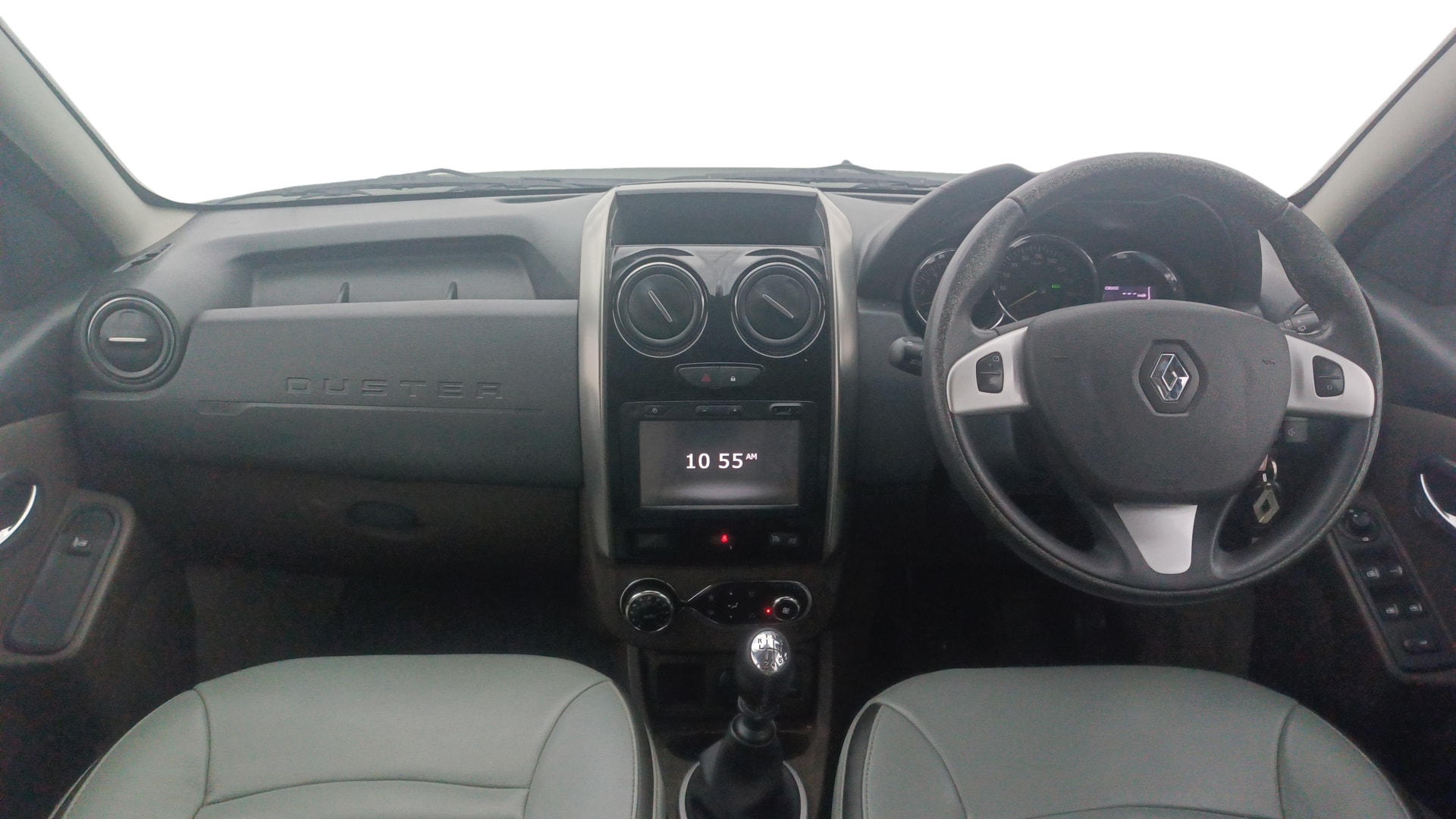 View 2016 Renault Duster Diesel 110PS RXZ AMT Image 16 Used 2016 Renault Duster Diesel 110PS RXZ AMT Image 16