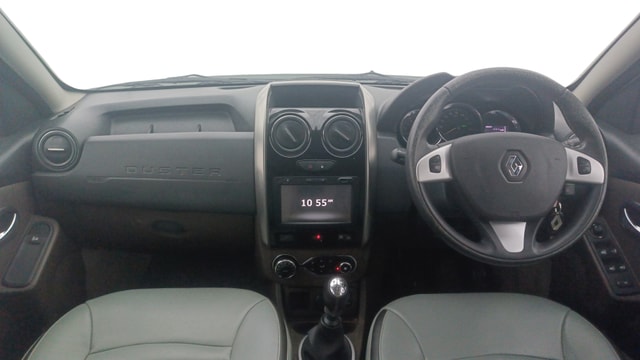 View Renault Duster Image 16 Used Renault Duster Image 16