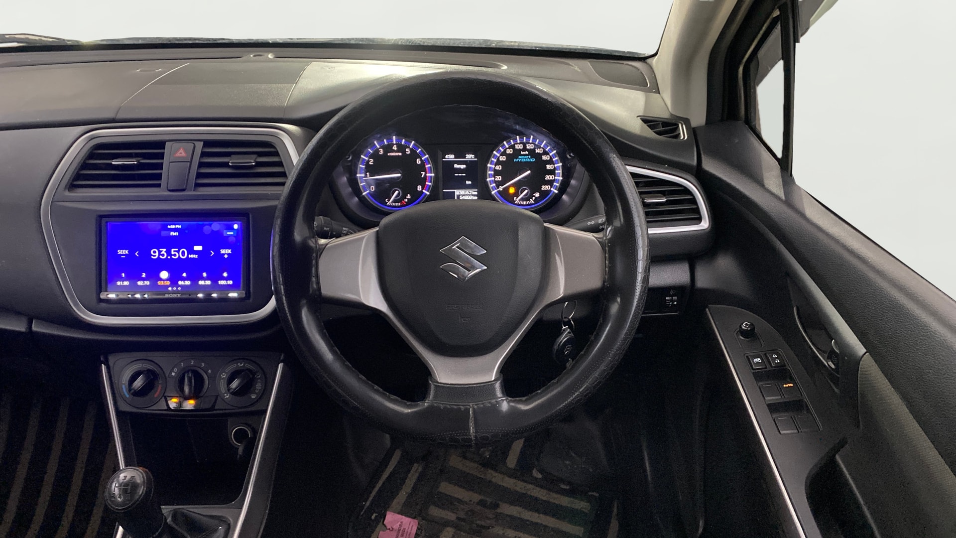 View 2021 Maruti Suzuki 1000 Base Variant Image 20 Used 2021 Maruti Suzuki 1000 Base Variant Image 20