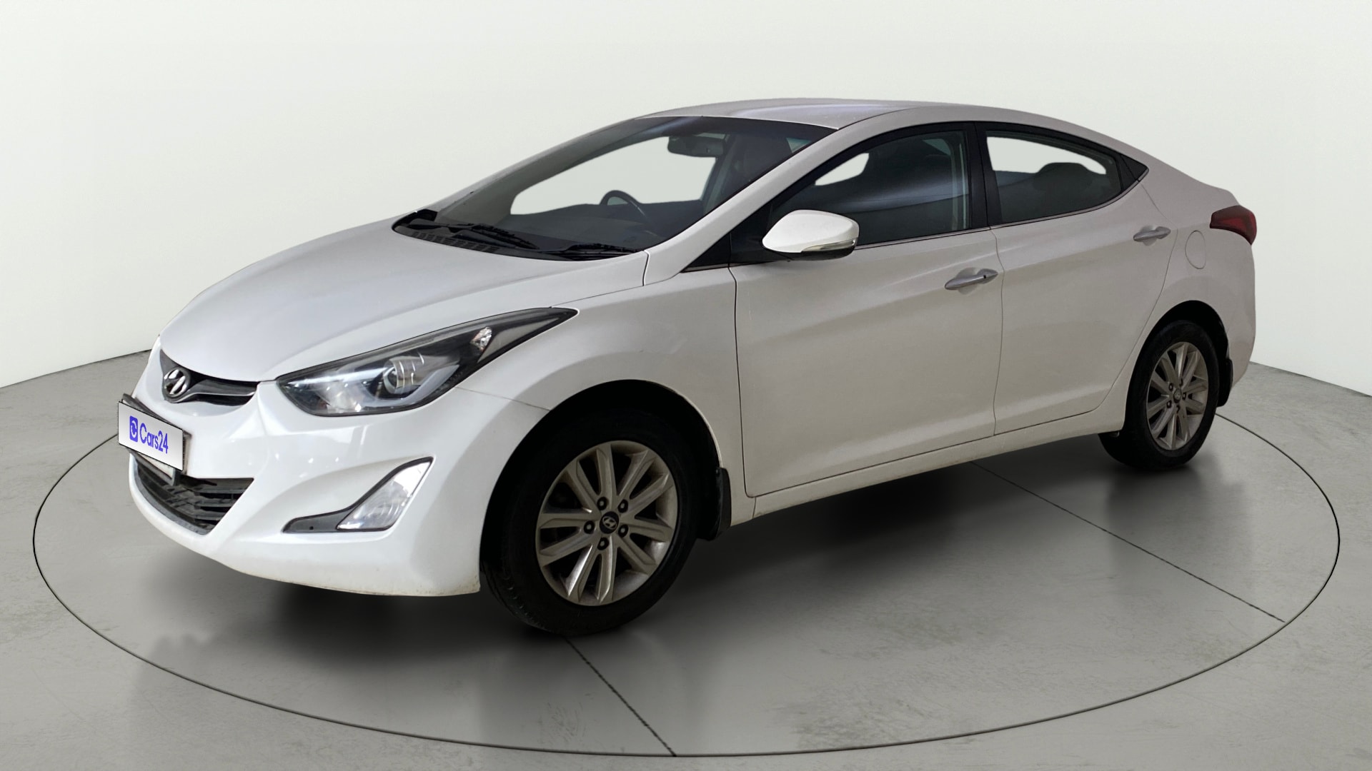 View 2017 Hyundai Elantra 1.6 CRDi S Image 37 Used 2017 Hyundai Elantra 1.6 CRDi S Image 37