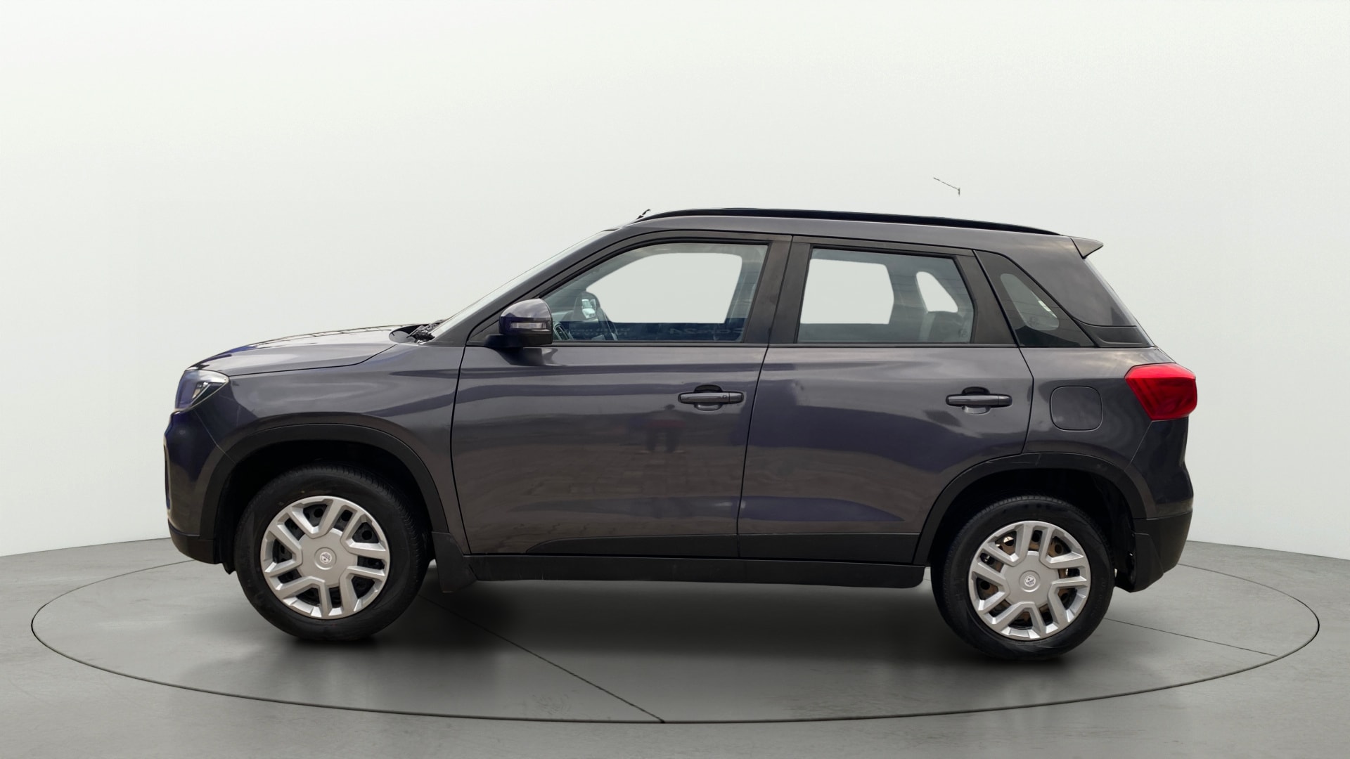 View 2022 Maruti Suzuki 1000 Base Variant Image 28 Used 2022 Maruti Suzuki 1000 Base Variant Image 28