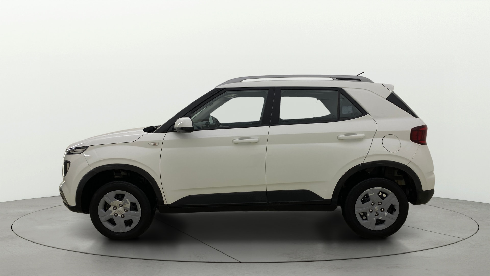 View 2022 Hyundai Venue S 1.2 Petrol Image 5 Used 2022 Hyundai Venue S 1.2 Petrol Image 5