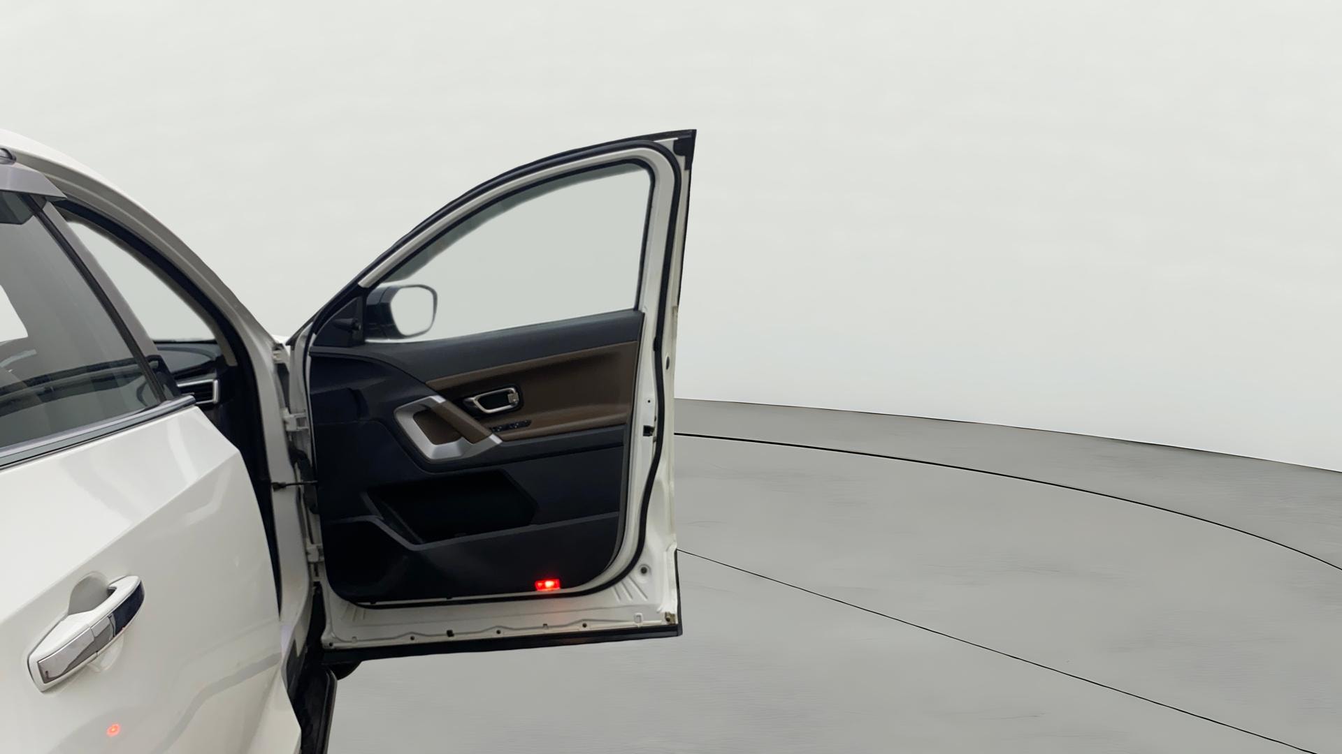 View 2022 Tata Harrier XE Image 48 Used 2022 Tata Harrier XE Image 48