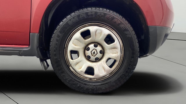 View Renault Duster Image 39 Used Renault Duster Image 39