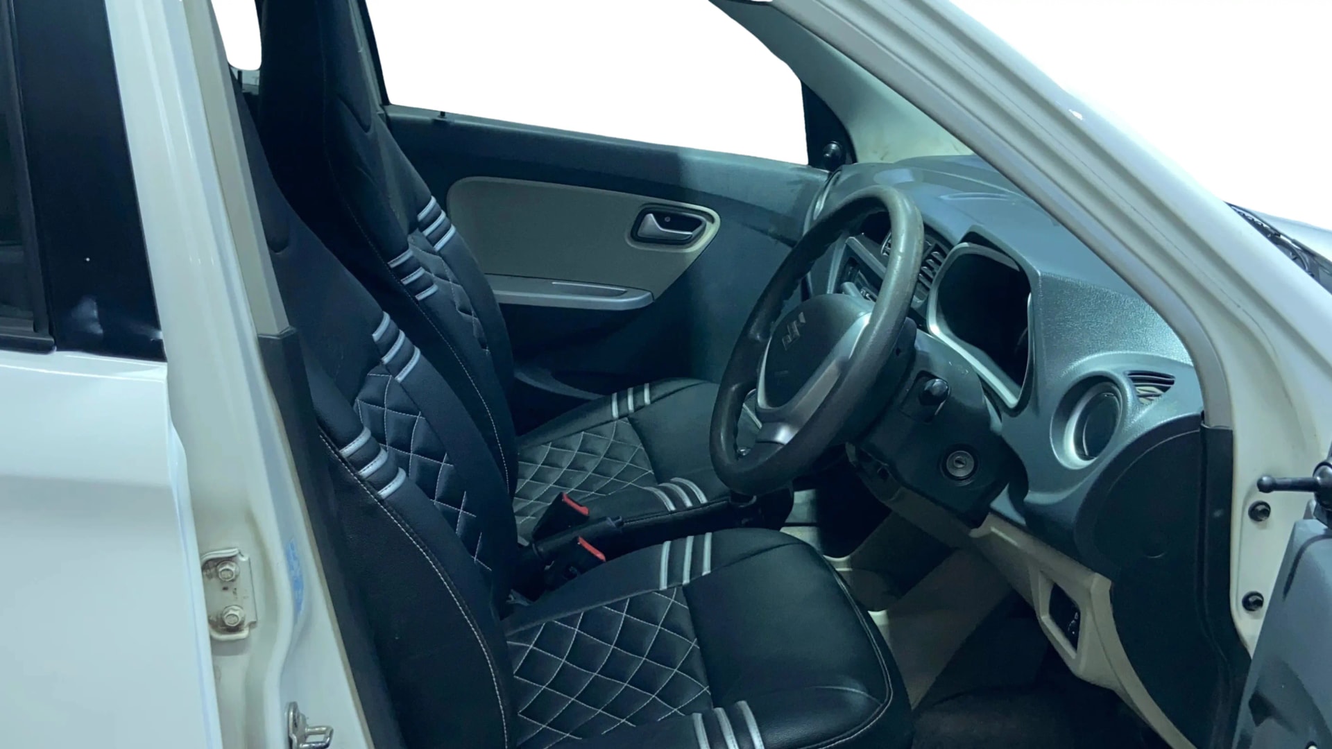 View 2019 Maruti Suzuki Alto K10 LX Image 25 Used 2019 Maruti Suzuki Alto K10 LX Image 25
