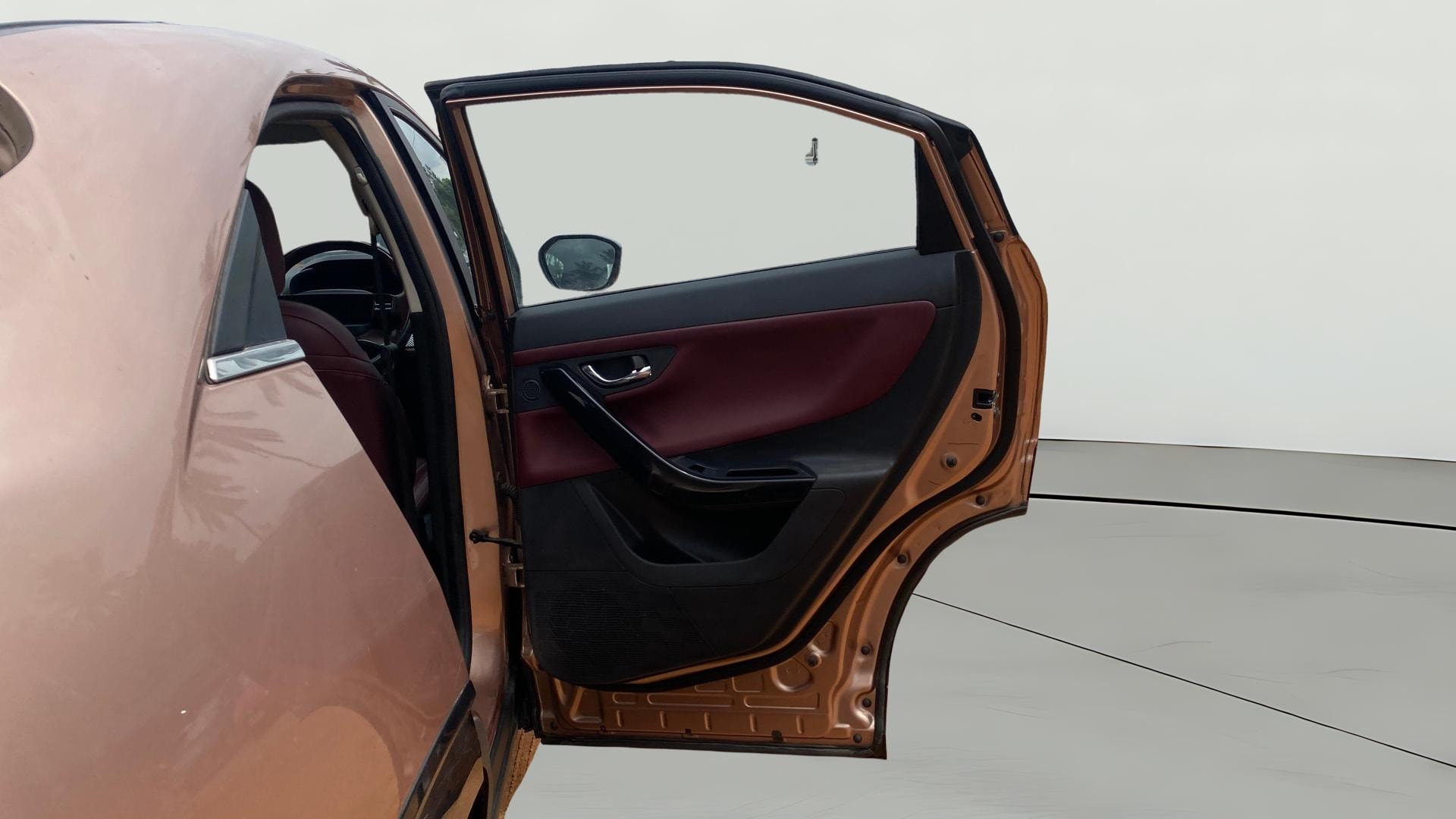 View 2025 Tata Curvv Accomplished Plus A GDi Petrol DCA Dark Edition Image 6 Used 2025 Tata Curvv Accomplished Plus A GDi Petrol DCA Dark Edition Image 6