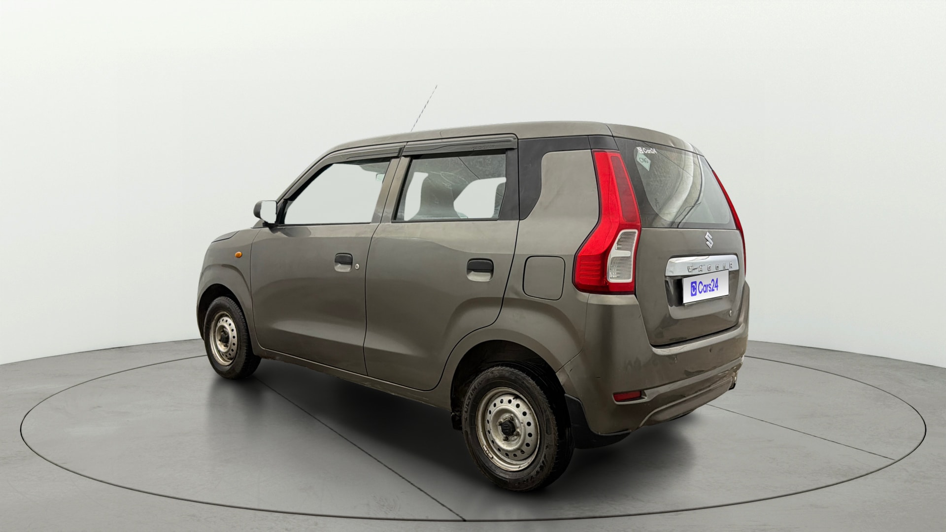 View 2020 Maruti Suzuki 1000 Base Variant Image 2 Used 2020 Maruti Suzuki 1000 Base Variant Image 2