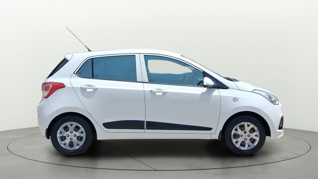 View Hyundai Grand i10 Image 8 Used Hyundai Grand i10 Image 8