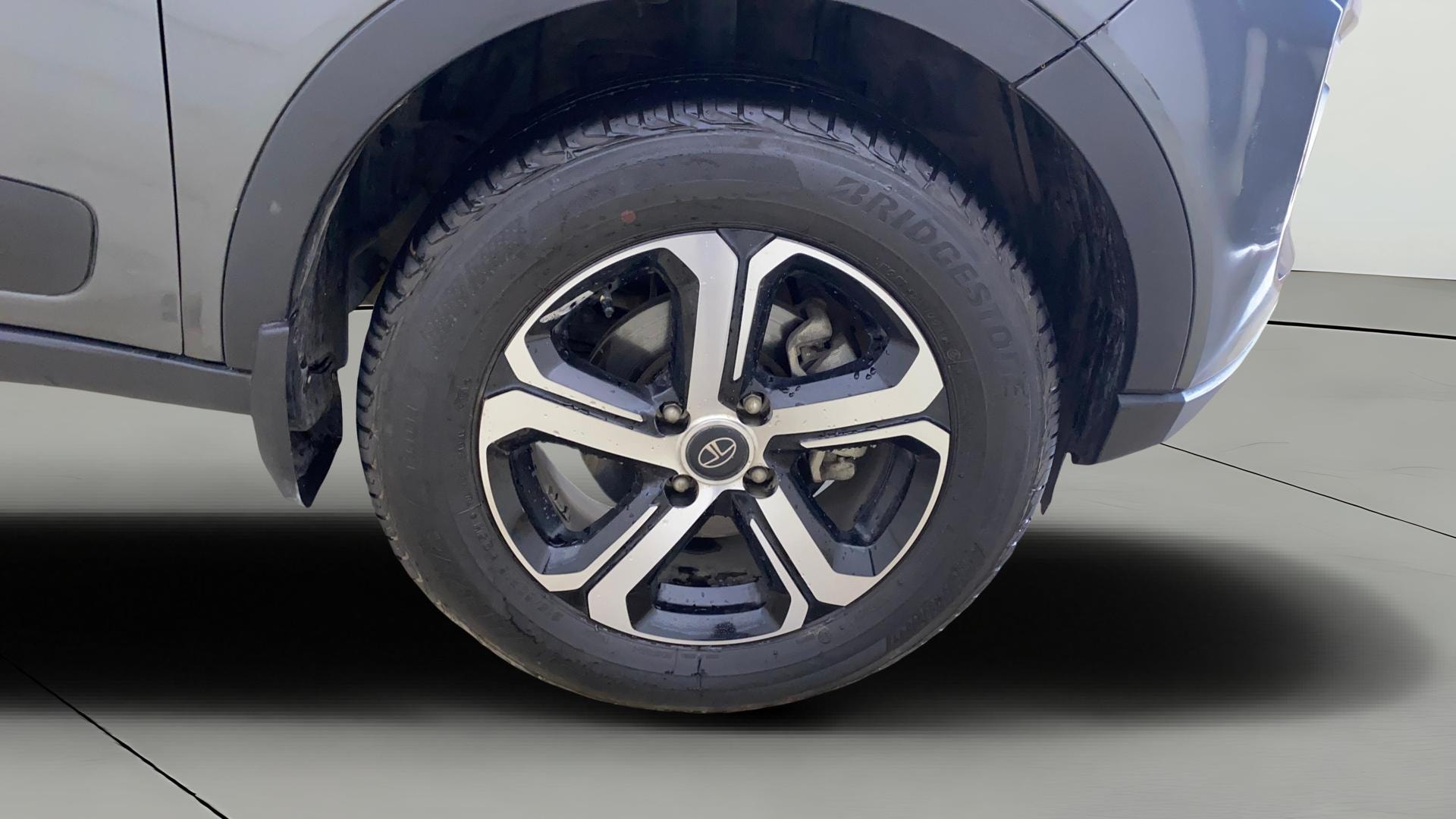 View 2023 Tata Nexon Revotron XE Image 43 Used 2023 Tata Nexon Revotron XE Image 43