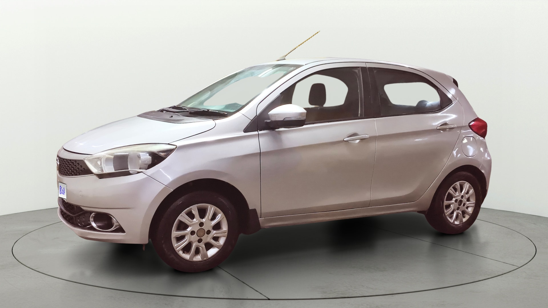 View 2019 Tata Tiago Revotorq XB Image 36 Used 2019 Tata Tiago Revotorq XB Image 36