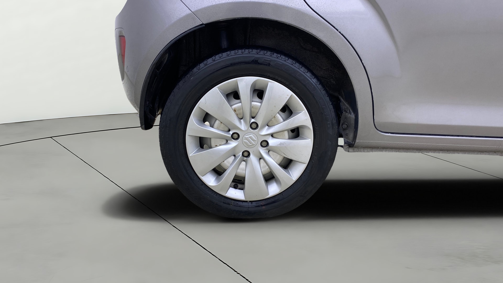 View 2021 Maruti Suzuki 1000 Base Variant Image 32 Used 2021 Maruti Suzuki 1000 Base Variant Image 32