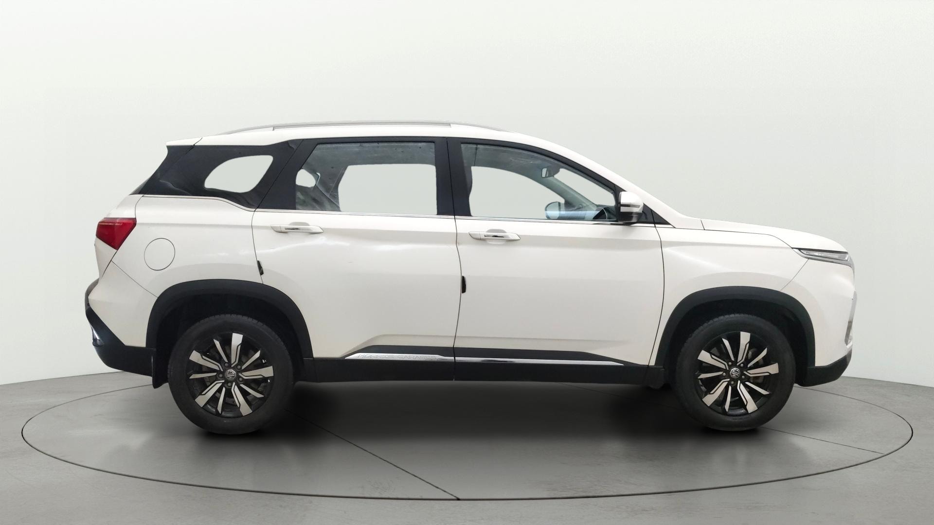 View 2019 MG Hector Sharp Petrol BS IV Image 9 Used 2019 MG Hector Sharp Petrol BS IV Image 9