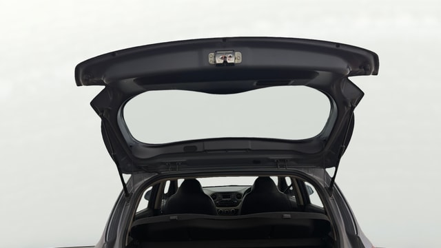 View Hyundai Grand i10 Image 16 Used Hyundai Grand i10 Image 16