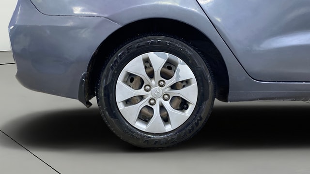 View Hyundai Xcent Image 35 Used Hyundai Xcent Image 35